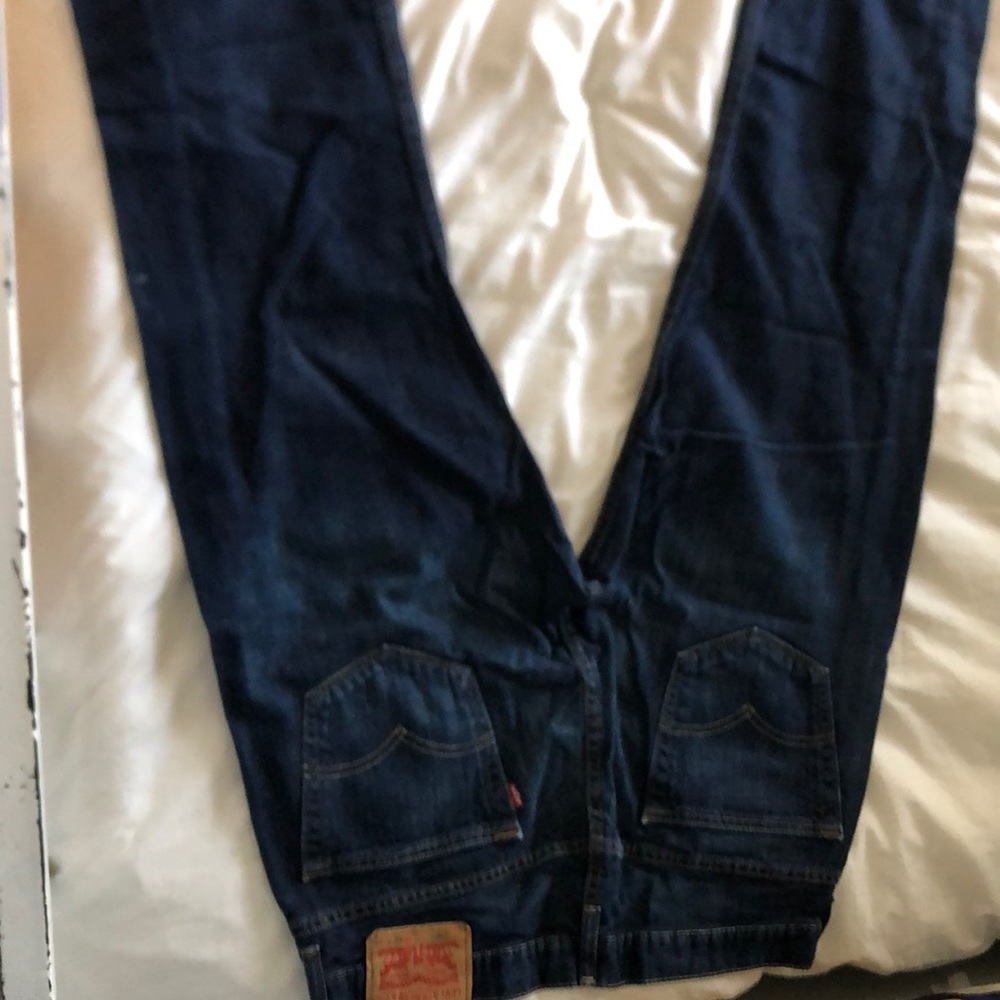 Jeans - Picture 2 of 3